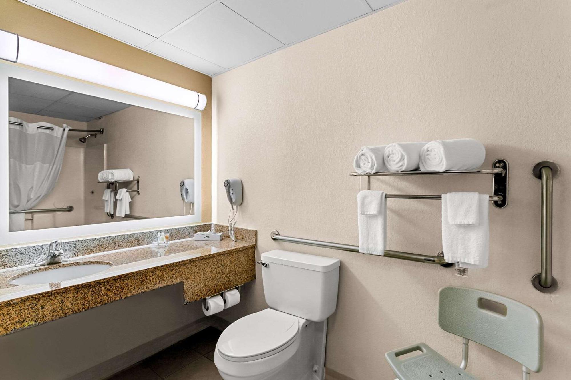 Quality Inn Jessup - Columbia South Near Fort Meade Экстерьер фото